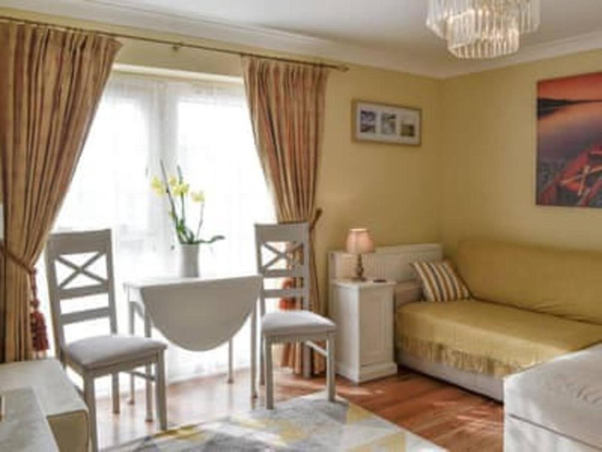 1-Bed Cottage On Coastal Pathway In South Wales Gileston Exterior foto